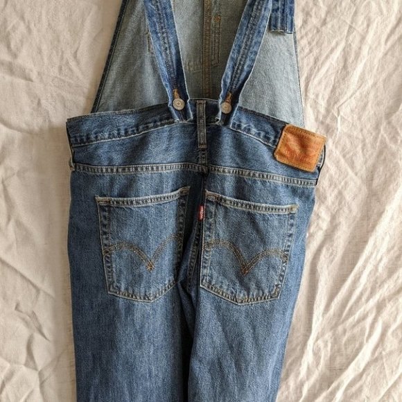 Levi dungarees - Picture 10 of 12